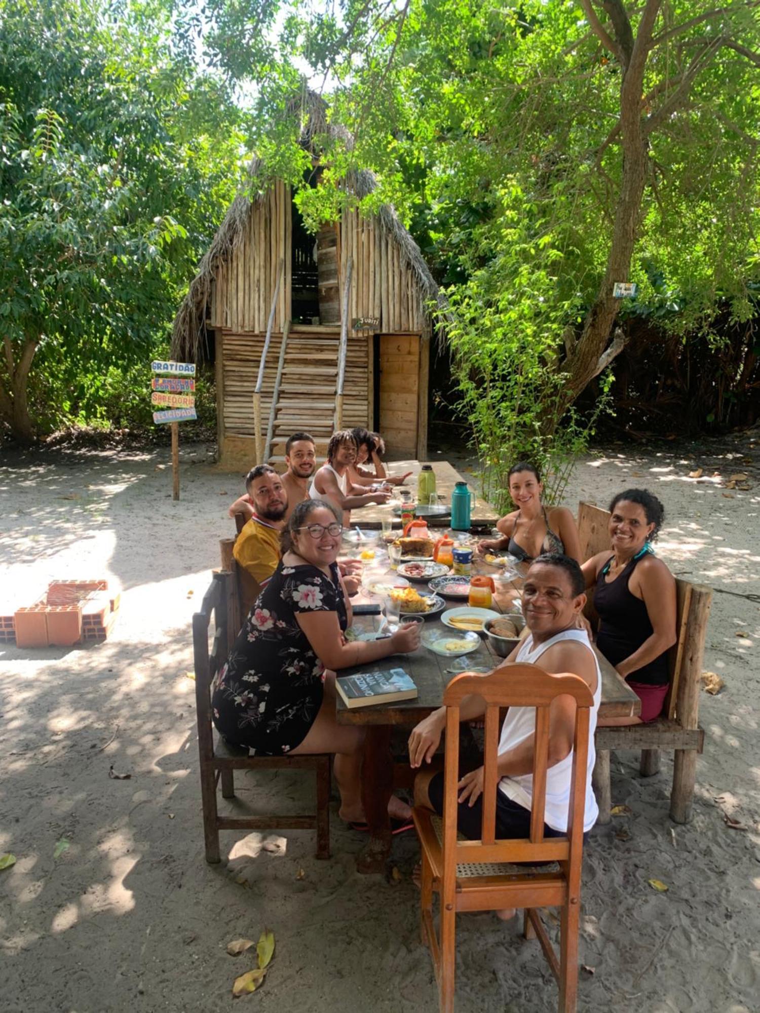 Bem-te-vi Campsite Camacari